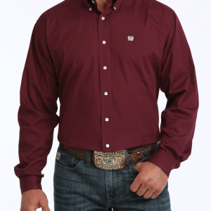 Men's Solid Classic Fit Button-Down Western Shirt