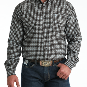 Men's Classic Fit Button-Down Western Shirt