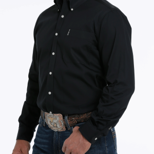 Men's Solid Modern Fit Button-Down Western Shirt